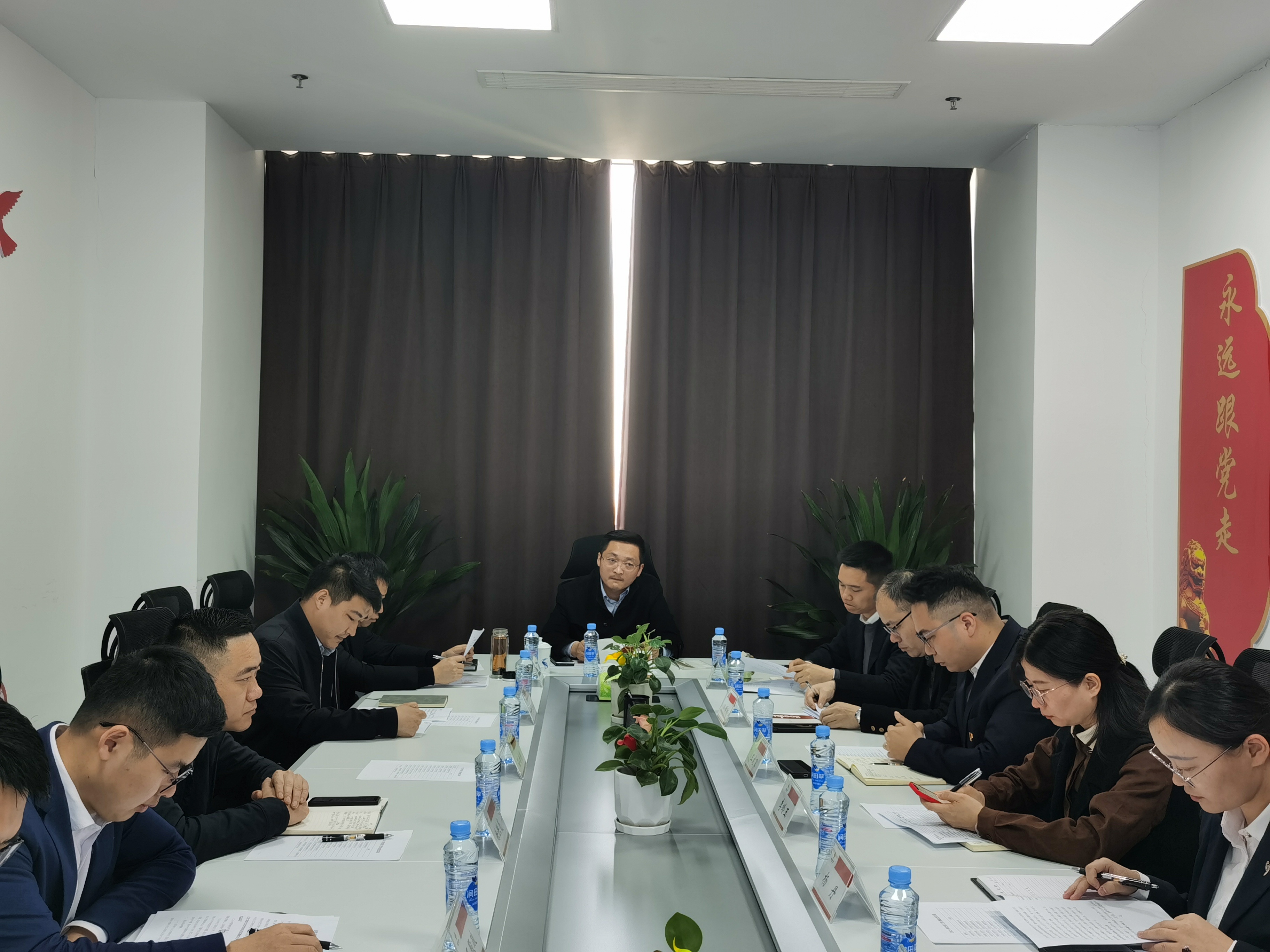省供銷新零售公司召開2023年 經營工作務虛會